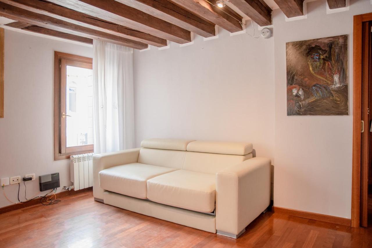 Appartamenti Superior In Via Garibaldi By Bricola Apartments Венеція Екстер'єр фото